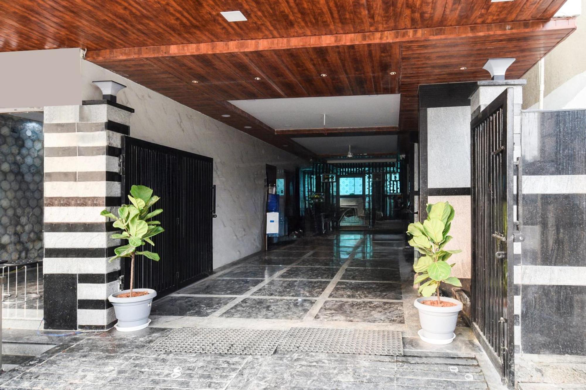 ホテル Super Collection O Gachibowli Phase - 1 Near Isb エクステリア 写真